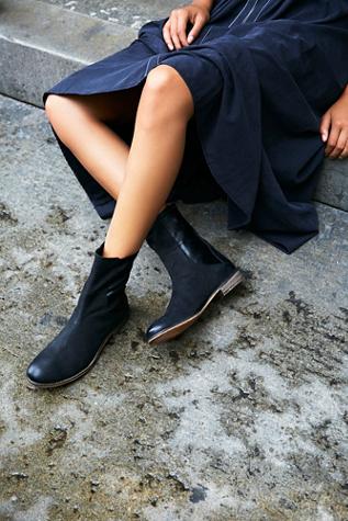 Rebels + Free People Womens Lost Pyramid Chelsea Boot
