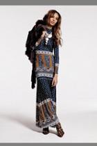 Novella Royale Womens Blackbird Maxi Dress