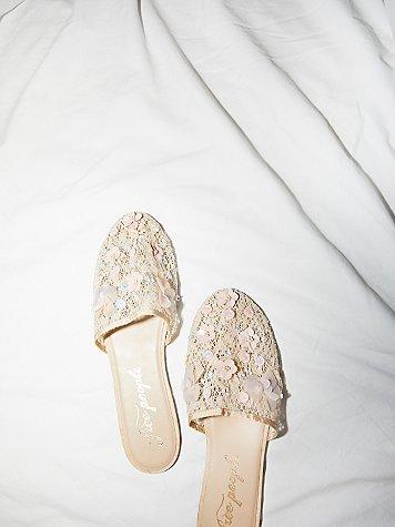Allure Slipper By Fp Collection