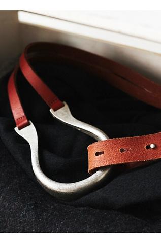 Free People Womens Horseshoe Belt