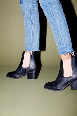 Faryl Robin X Free People Womens Vegan Pacific Chelsea Boo