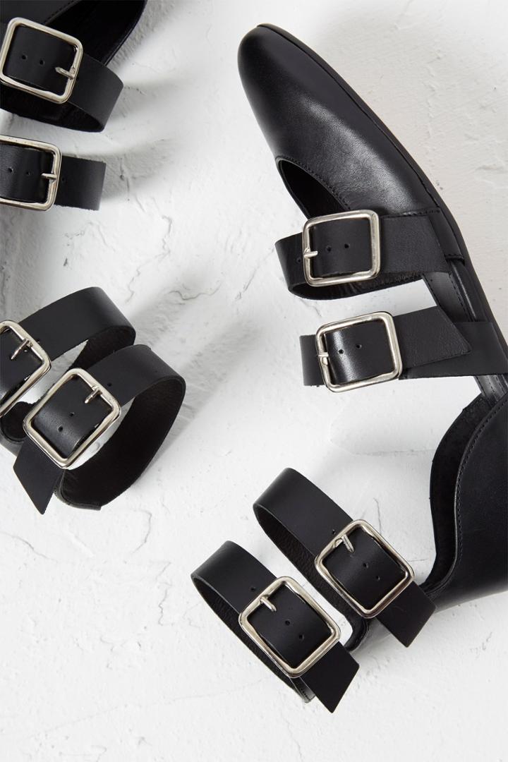 French Connenction Eleni Strappy Buckle Pump
