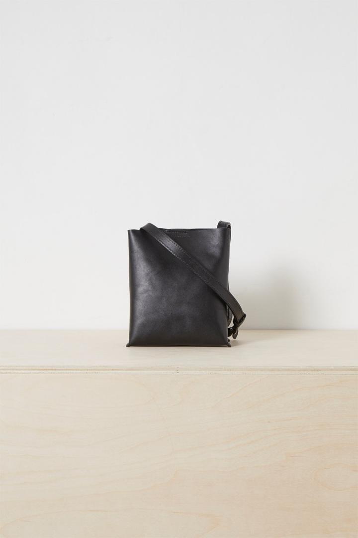 Fcus Seda Leather Crossbody Bag