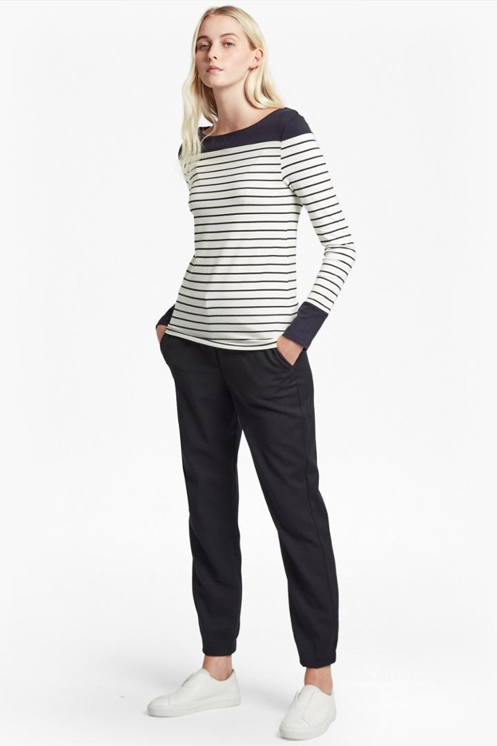 Fcus Tim Tim Slash Neck Long Sleeved Sweater