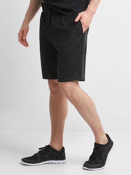 Gap Men Brushed Tech Jersey Shorts - True Black