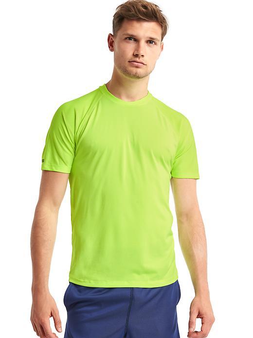 Gap Men Aeromesh Crewneck T Shirt - Active Yellow