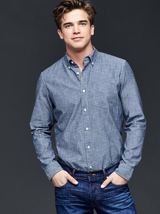 Gap Men Clean Chambray Standard Fit Shirt - Dark Chambray