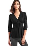 Gap Women V Neck Nursing Sleep Top - True Black