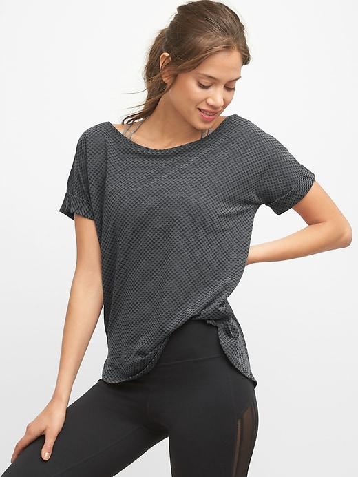 Gap Breathe Mesh Roll Sleeve Tee - Black