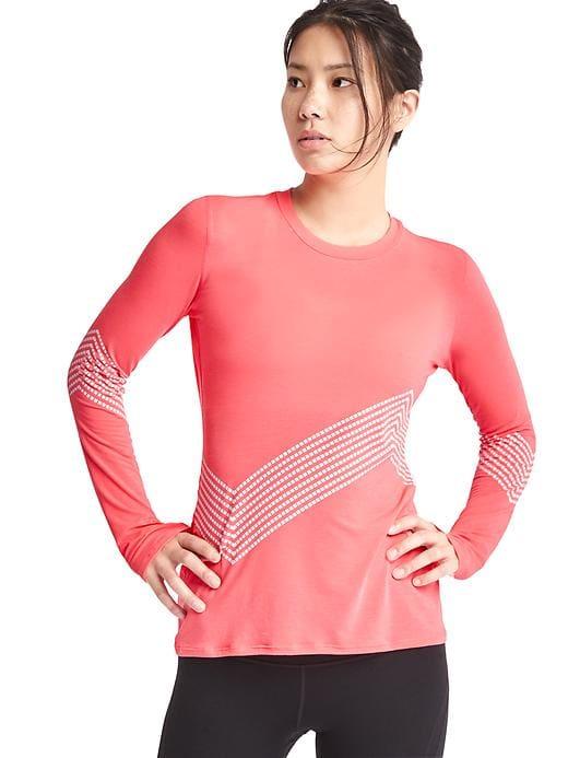 Gap Women Gapfit Breathe Print Long Sleeve Tee - Sassy Pink