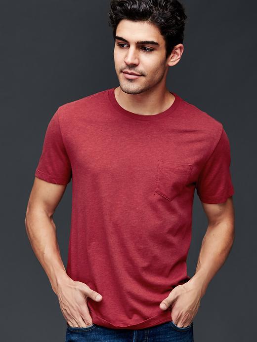Gap Men Vintage Wash T Shirt - Red Heather