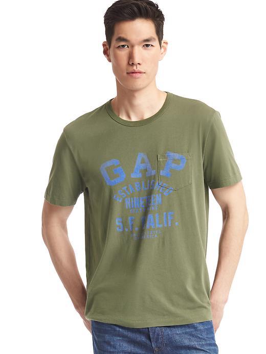 Gap Men Sf Logo Graphic Pocket Tee - Surplus