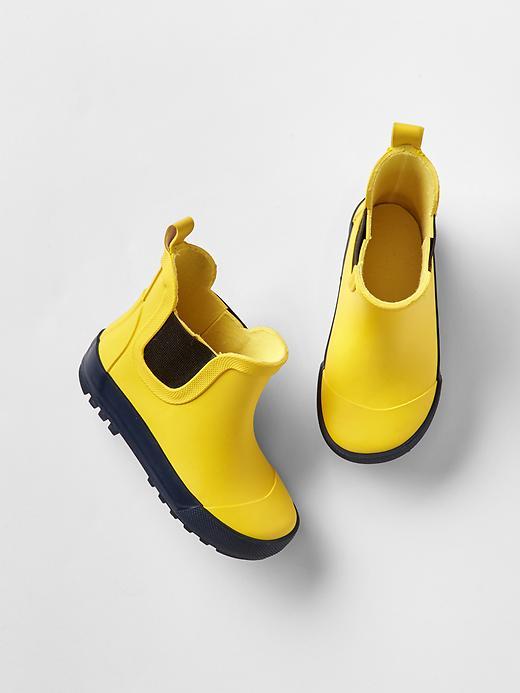 Gap Solid Rainboots - Rainslicker Yellow