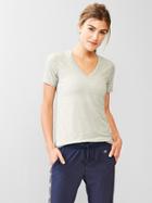 Gap Gapfit Breathe V Neck Tee - Dusty Gray