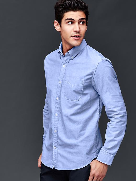 Gap Men Solid Button Down Oxford Shirt - Imperial Blue