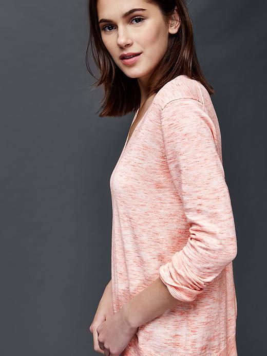 Gap Women Marled V Neck Sweater - Coral Heather