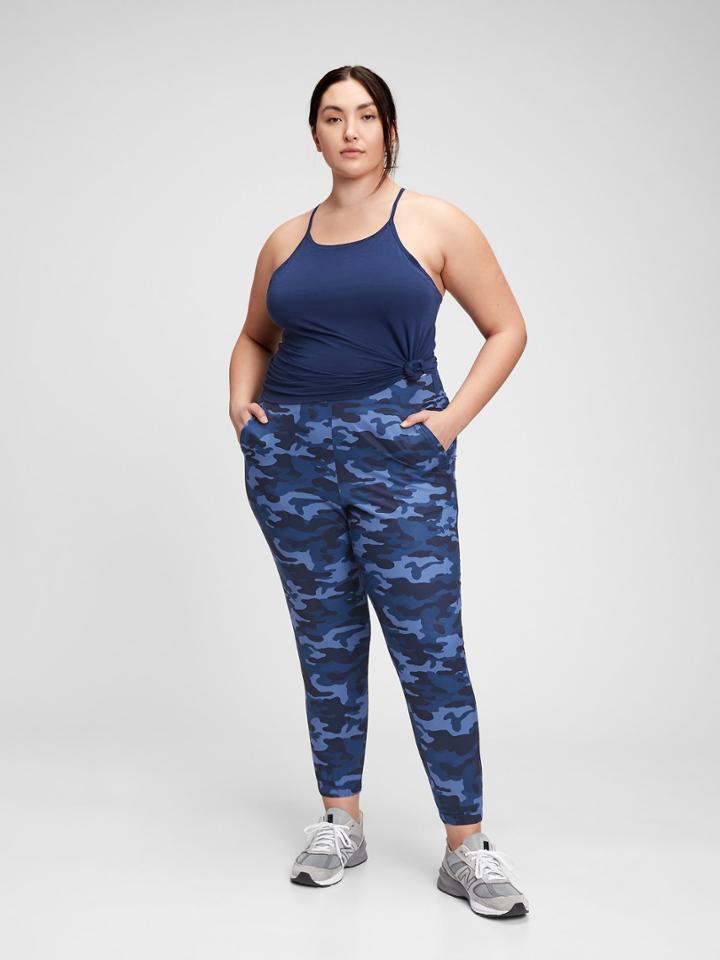 Gapfit Recycled Runaround Everstretch Joggers