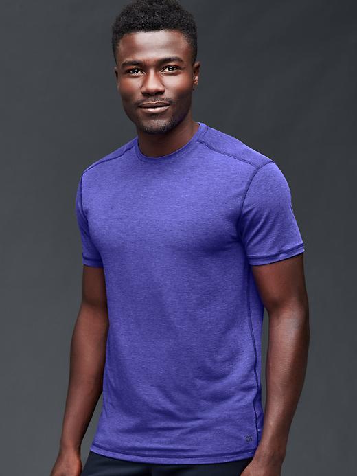 Gap Men Gapfit Breathe Crewneck T Shirt - Becca Blue