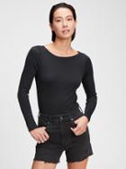 Modern Boatneck T-shirt