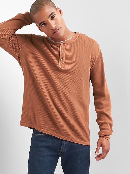 Gap Men Garment Dye Waffle Knit Henley - Henna