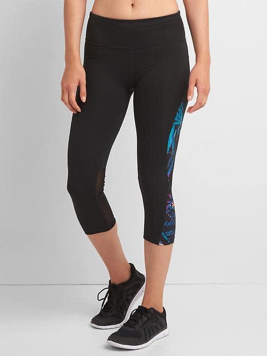 Gap Women Gfast Blackout Mesh Print Panel Capris - Tropical Blue