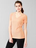 Gap Women Gapfit Breathe V Neck Tee - Paradise Peach 315