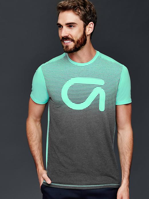 Gap Men Gapfit Breathe Graphic Crewneck T Shirt - Aqua Tide