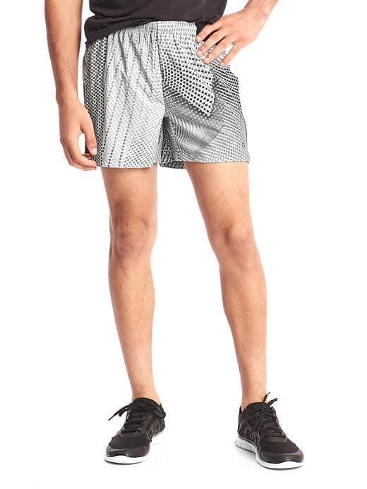 Gap Fit Running Shorts 5 - Gray Print