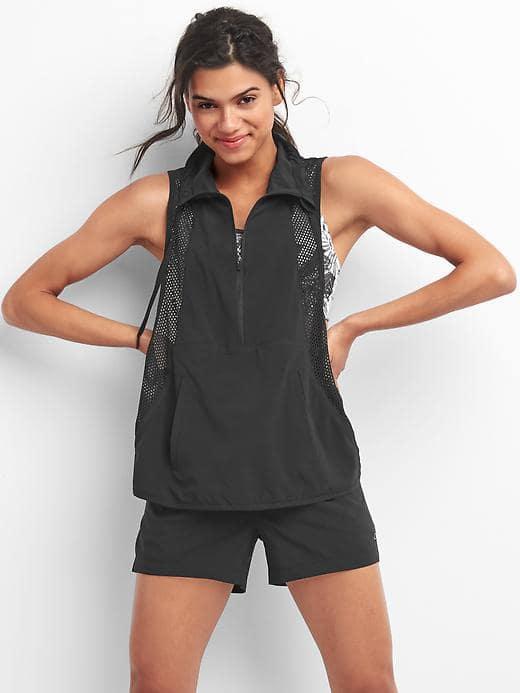 Gap Women Gapfit Sleeveless Mesh Jacket - Black