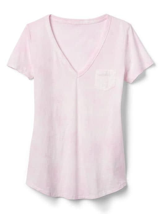 Gap Women Vintage Wash V Neck Tee - Pink Print