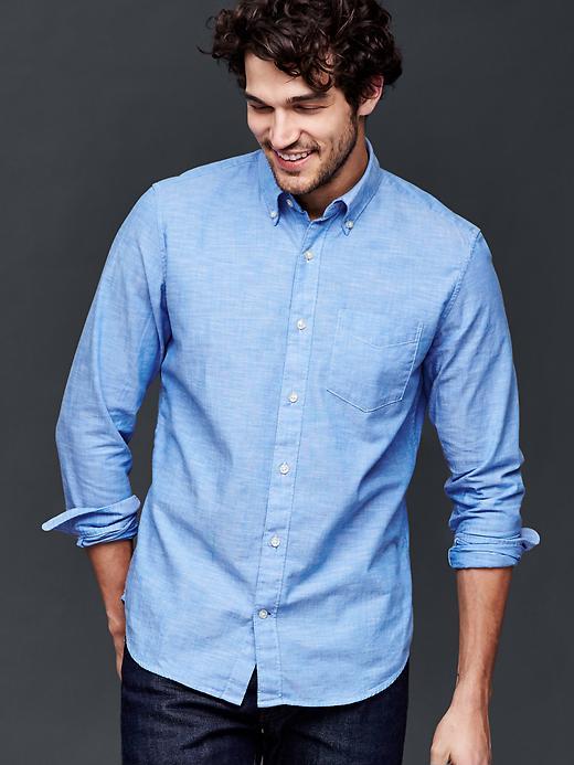 Gap Men Clean Chambray Shirt - Sky Blue