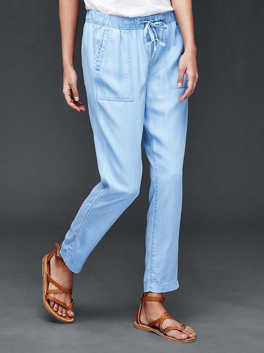 Gap Women 1969 Tencel Denim Joggers - Light Indigo