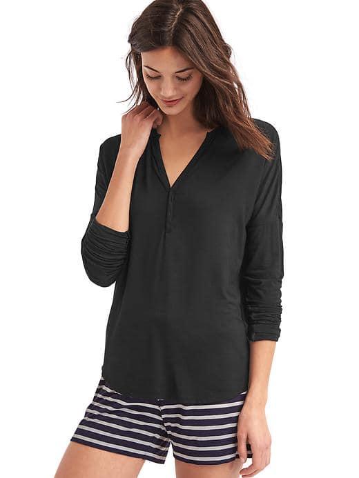 Gap Women Pure Body Split Neck Henley - True Black