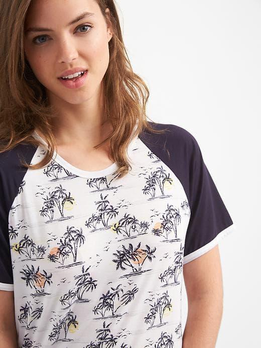 Gap Women Aloha Raglan Sleep Tee - Sunset Palms White