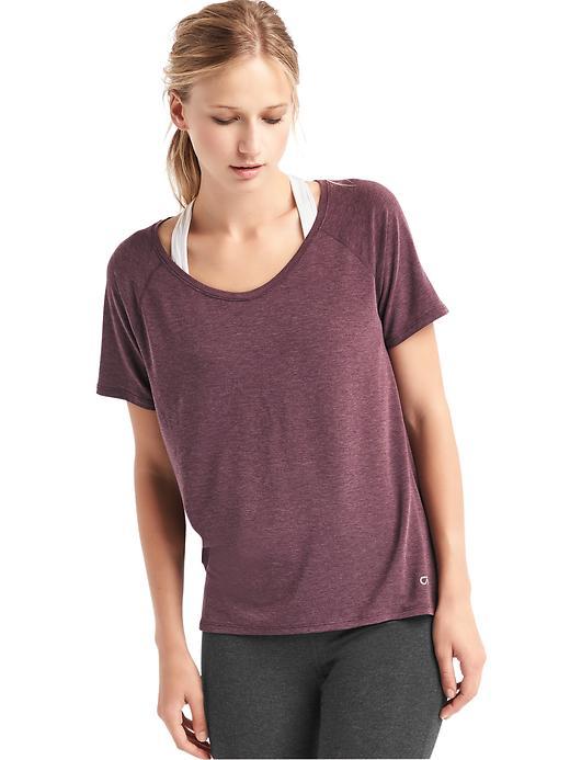 Gap Women Gapfit Breathe Raglan Tee - Plum Pie