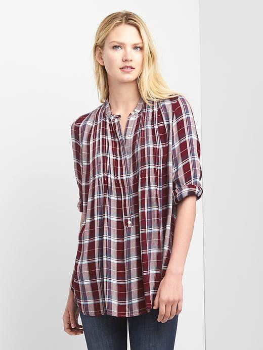 Gap Women Plaid Pintuck Long Sleeve Shirt - Navy & Burgundy