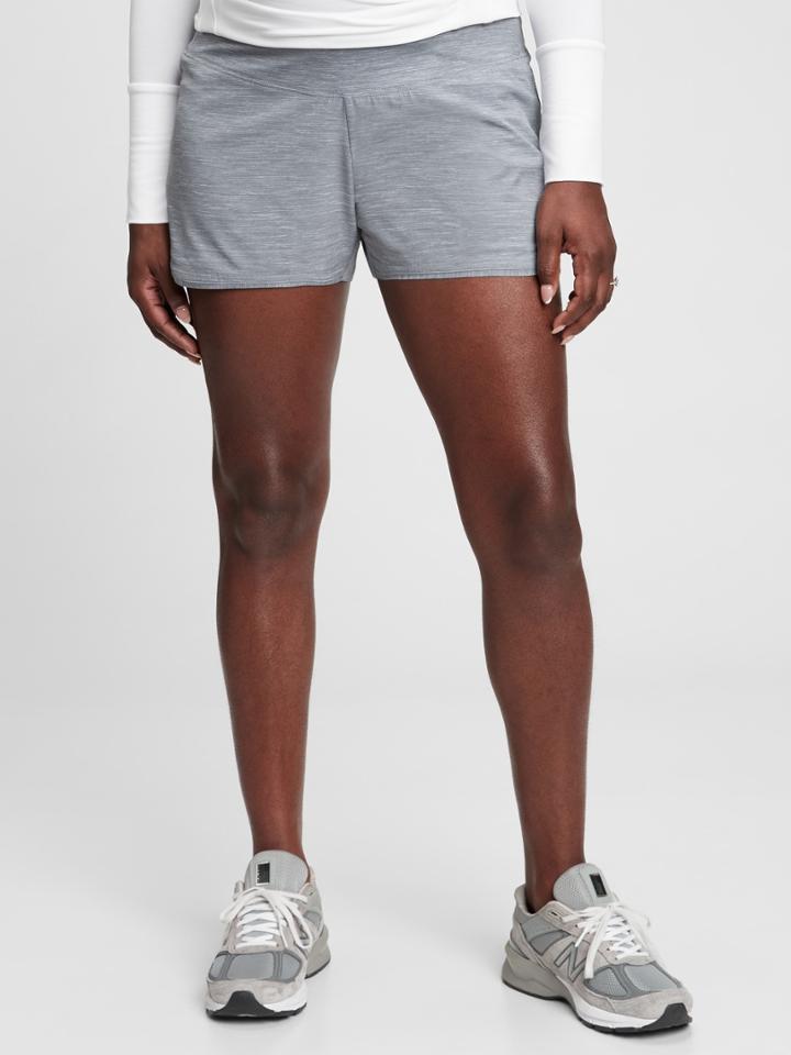 Maternity Gapfit Wide Waistband 3.5 Running Shorts