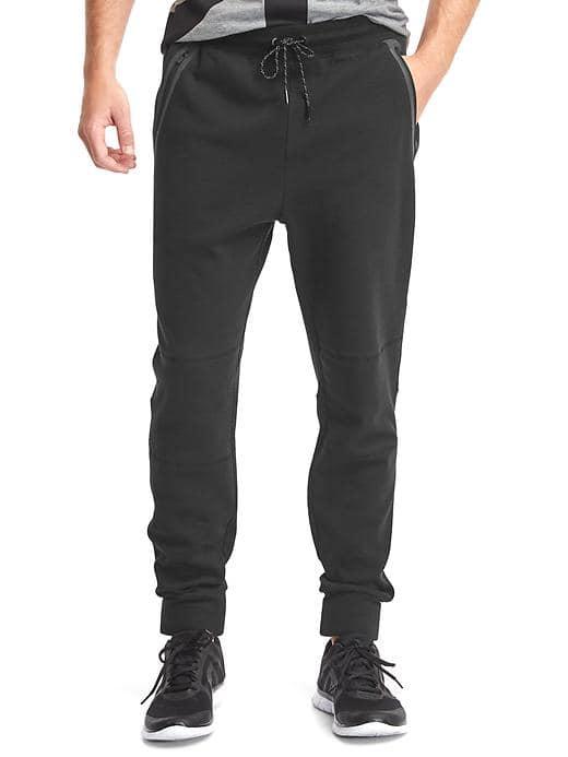 Gap Men Concord Joggers - Black