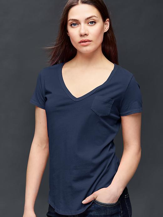 Gap Vintage Wash V Neck Tee - True Indigo