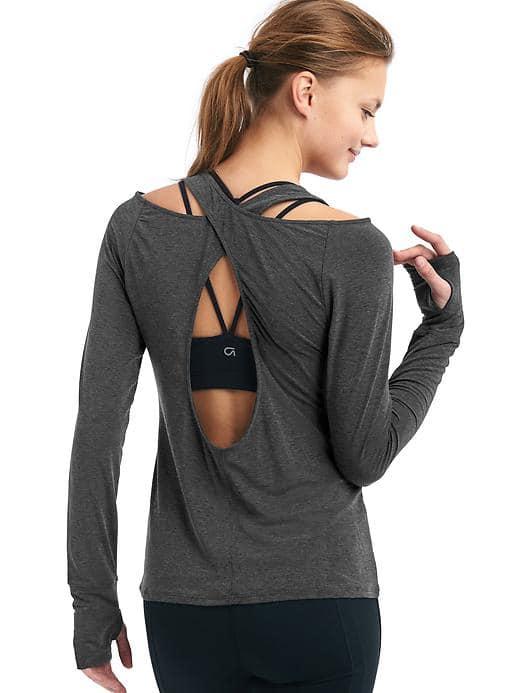 Gap Women Gapfit Breathe Keyhole Back Long Sleeve Tee - Charcoal Gray