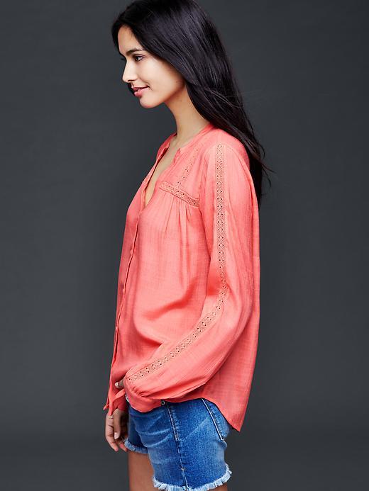 Gap Women Crochet Blouse - Pink Reef