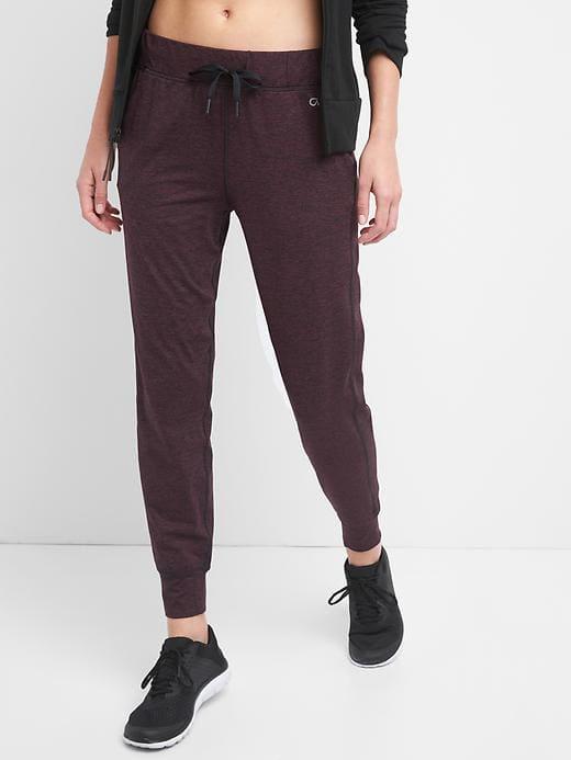 Gap Women Brushed Tech Jersey Joggers - Burgundy