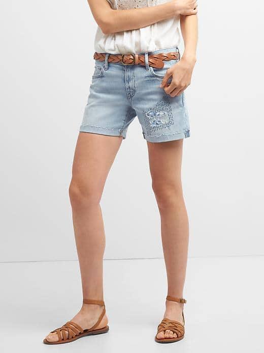 Gap Women Mid Rise Denim Destructed Shibori Shorts - Light Indigo