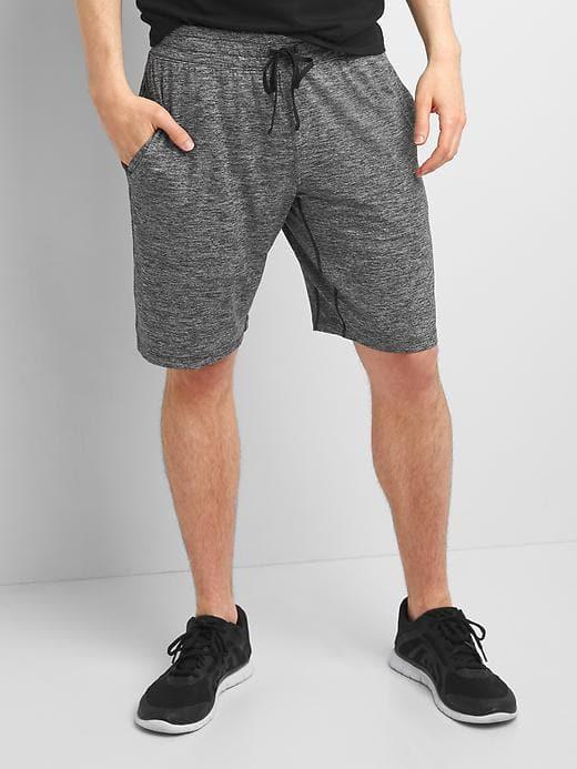 Gap Men Brushed Tech Jersey Shorts - Black Heather