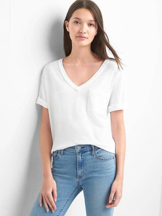 Gap Women V Neck Pocket Tee - White