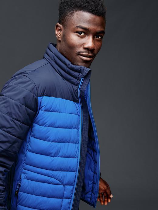 Gap Men Coldcontrol Lite Stretch Colorblock Puffer Jacket - Blue Streak