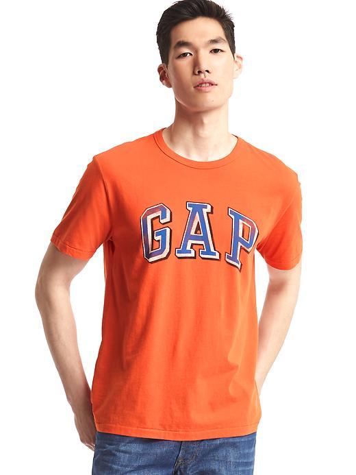 Gap Men Block Logo Graphic Tee - Grenadine Orange