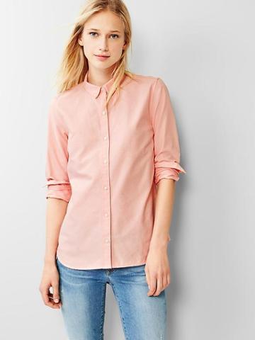 Gap Women Fitted Boyfriend Oxford Shirt - Peach Pink