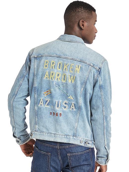 Gap Men Icon Embroidered Denim Jacket - Light Wash