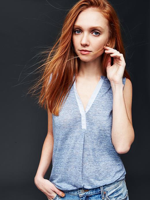 Gap Sleeveless Linen Henley - Blue Heather